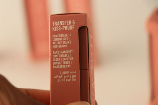Lip blush