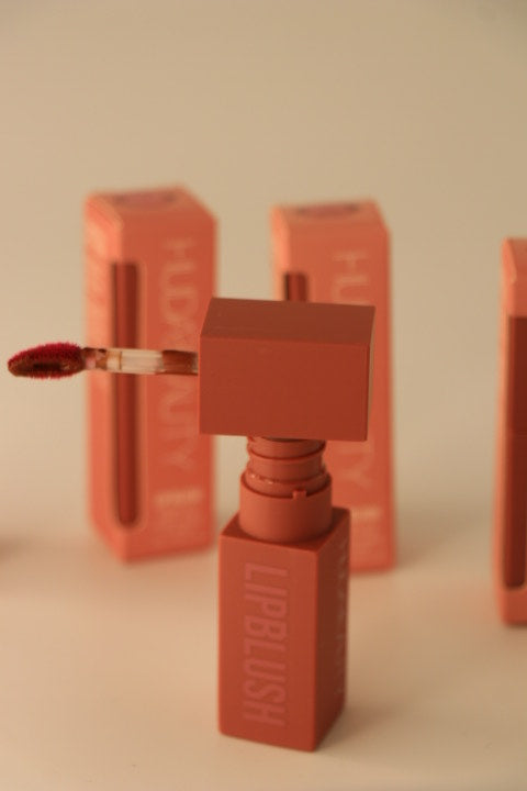 Lip blush